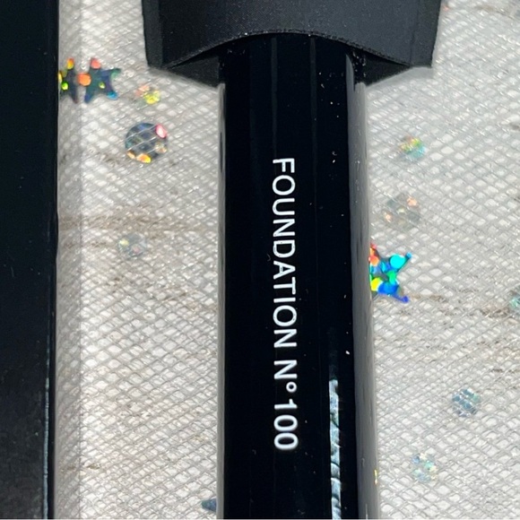 Chanel Les Pinceaux De Chanel Foundation Brush N° 100, New In Box - Picture 6 of 9